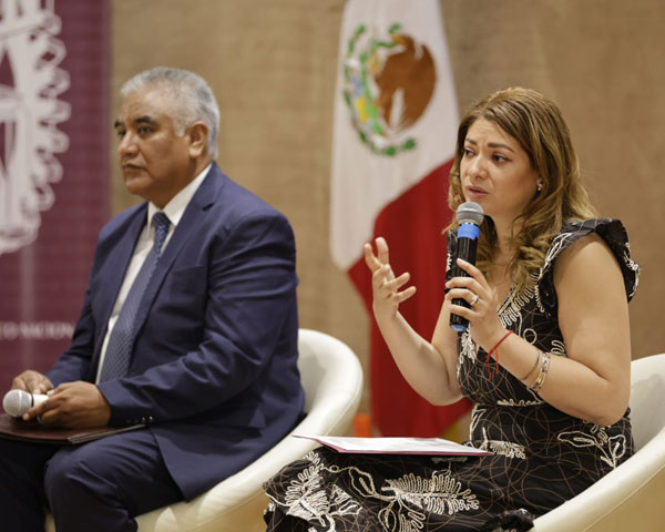 DFIE ABRE DEBATE EN TEMAS EDUCATIVOS CON EL SNTE