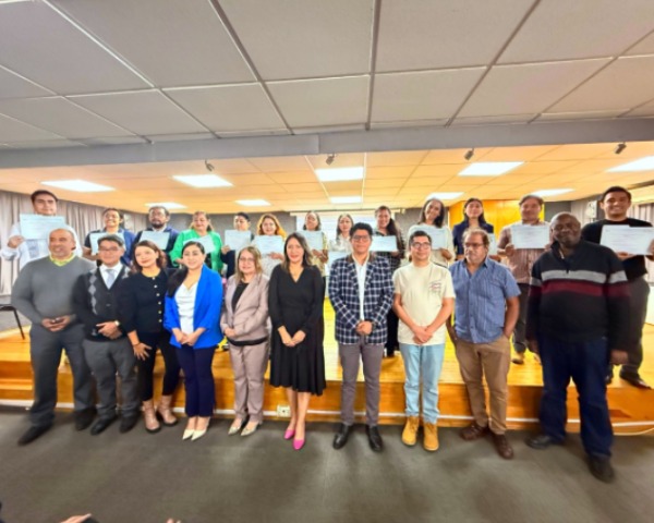 CENLEX Zacatenco entrega diplomas por aprendizaje de francés