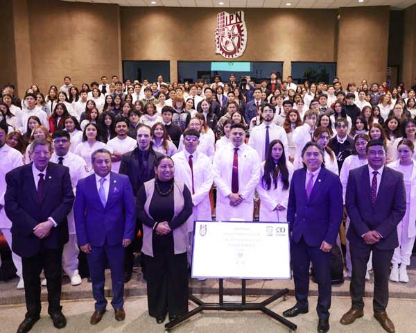 FINES, espacio para transformar la enseñanza en salud