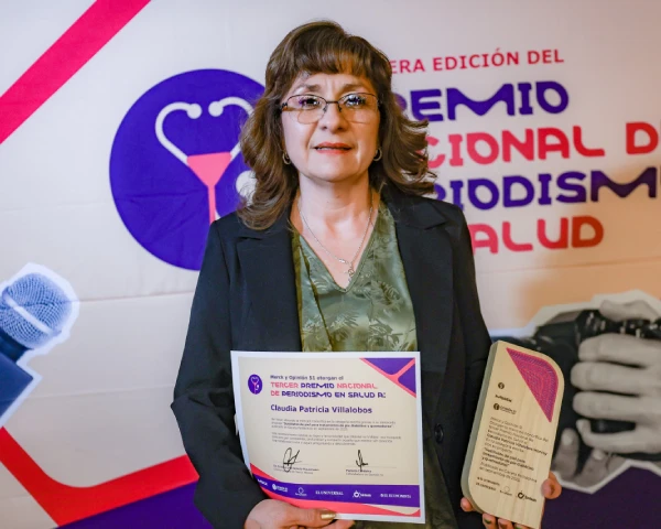 Dan Mención Honorífica del Premio Nacional de Periodismo en Salud a reportera de la Gaceta Politécnica  