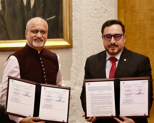IPN Y FUNDACIÓN WADHWANI FIRMAN CONVENIO DE COLABORACIÓN