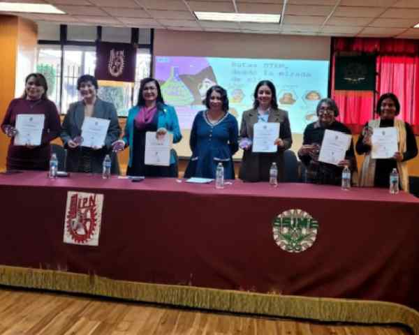 #11F; ESIME Azcapotzalco realiza conversatorio de doctoras en STEM