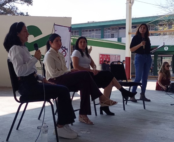#11F Mujeres del Centro de Biotecnología Genómica ven a la ciencia como generadora de equidad