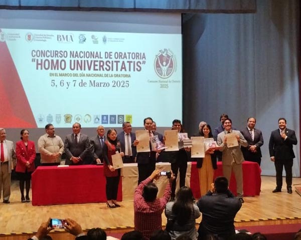 DEMUESTRAN POLITÉCNICOS HABILIDAD EN ORATORIA