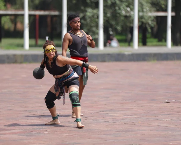 Conmemoran Día de la Resistencia Indígena con actividades culturales