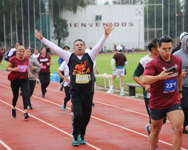 TODO UN ÉXITO LA 4ª CARRERA DE LA ESCA SANTO TOMÁS