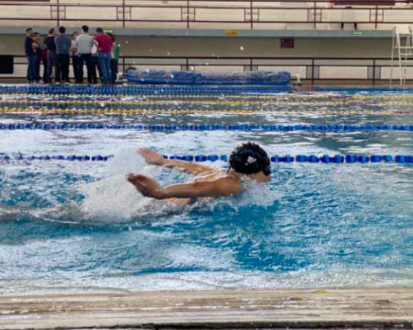 Listo, el equipo politécnico de Natación