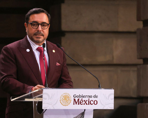 Educación debe adaptarse a necesidades de la sociedad: Arturo Reyes Sandoval