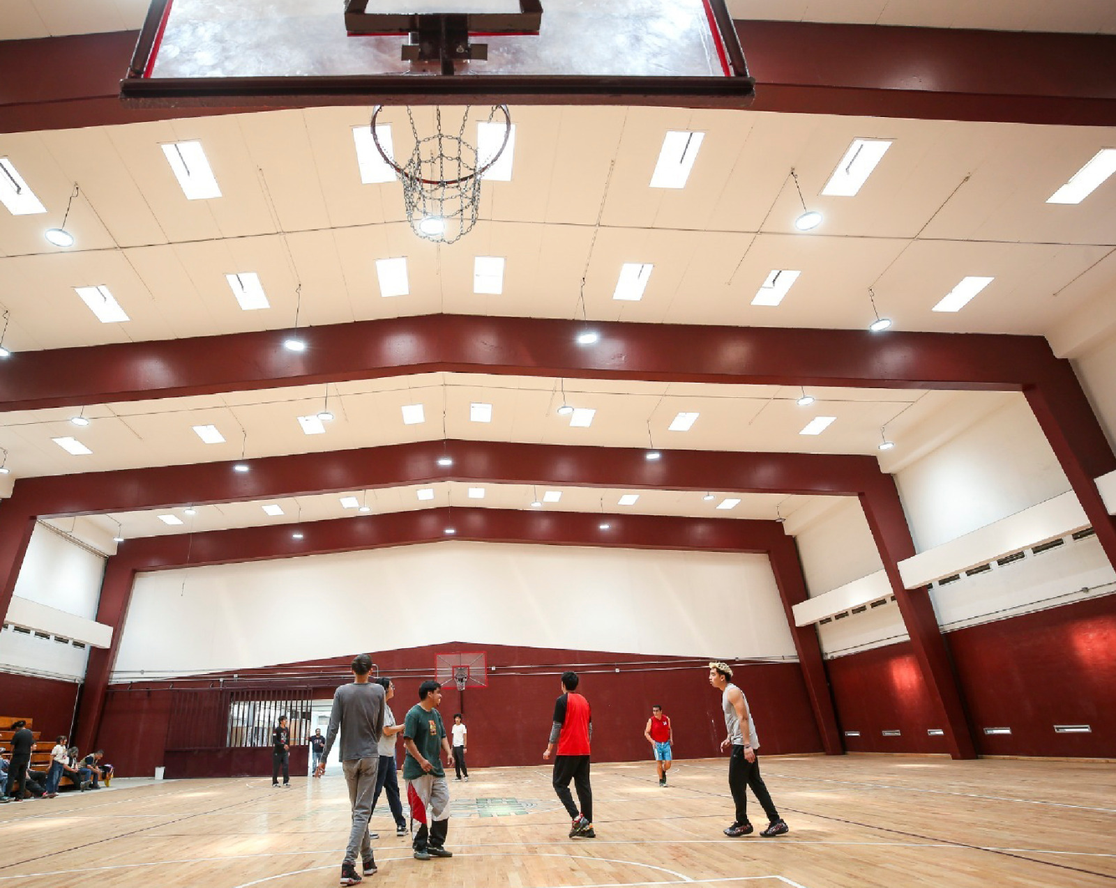 Remodelan instalaciones deportivas en ESIME Culhuacán