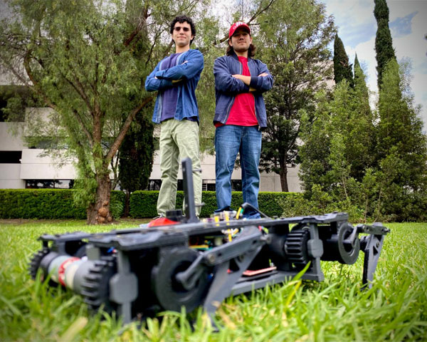 LLEGA AL IPN “XIINBAL”, EL ROBOT INTELIGENTE