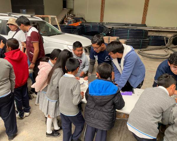 Docentes incentivan vocaciones tecnológicas en Hidalgo