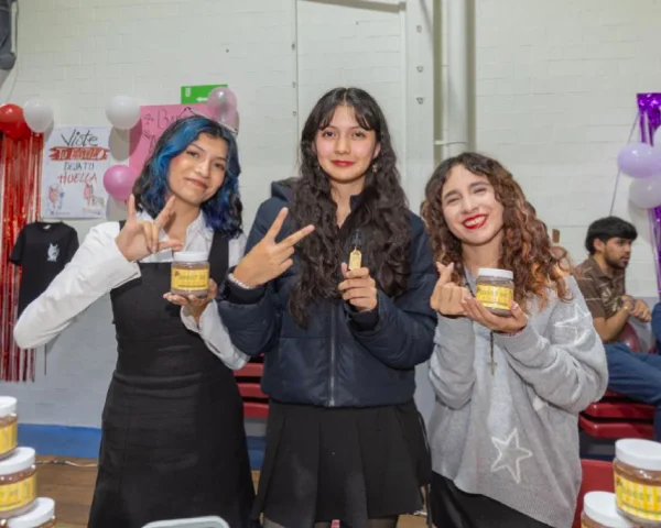 Con 30 proyectos, el CECyT 12 realizó la 3ª Feria PoliEmprende  